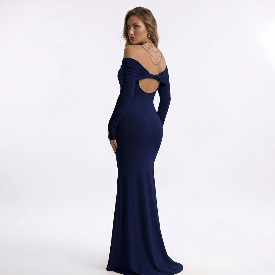 OFF-SHOULDER ELEGANCE – Maxikleid mit trägerfreiem Schnitt