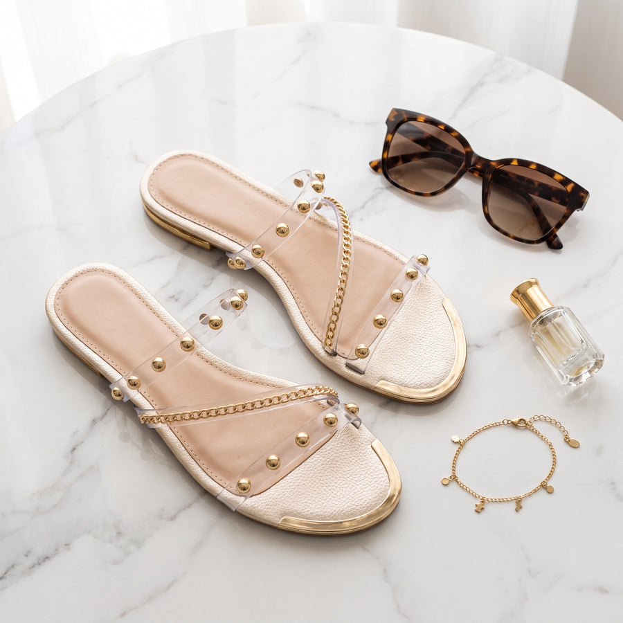 STUD SANDALS – Strand-Pantoletten mit Nieten, auch in Übergrößen
